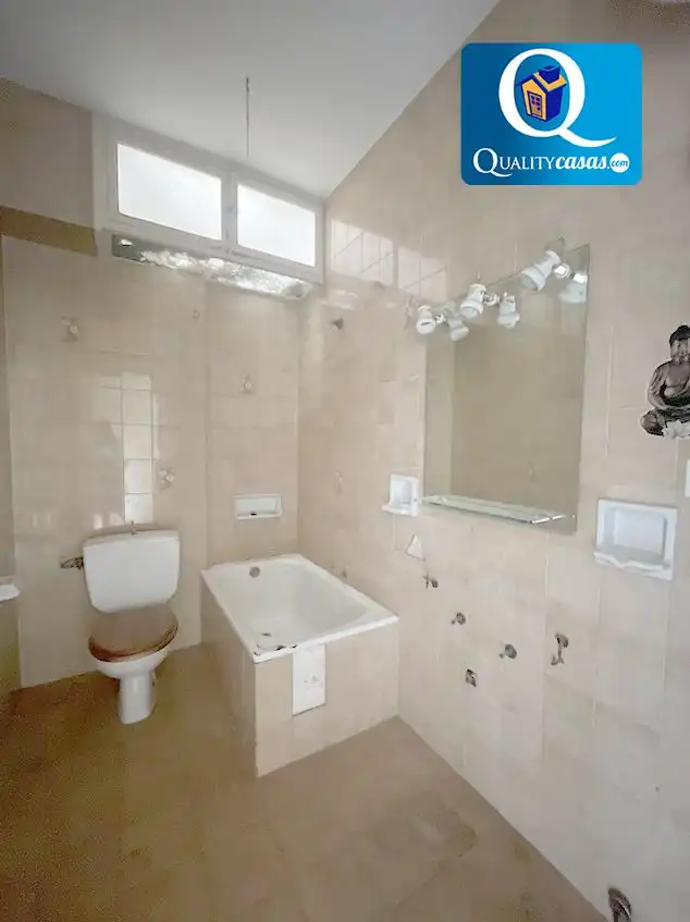 Baño de Apartamento en venta en Elche / Elx con Terraza