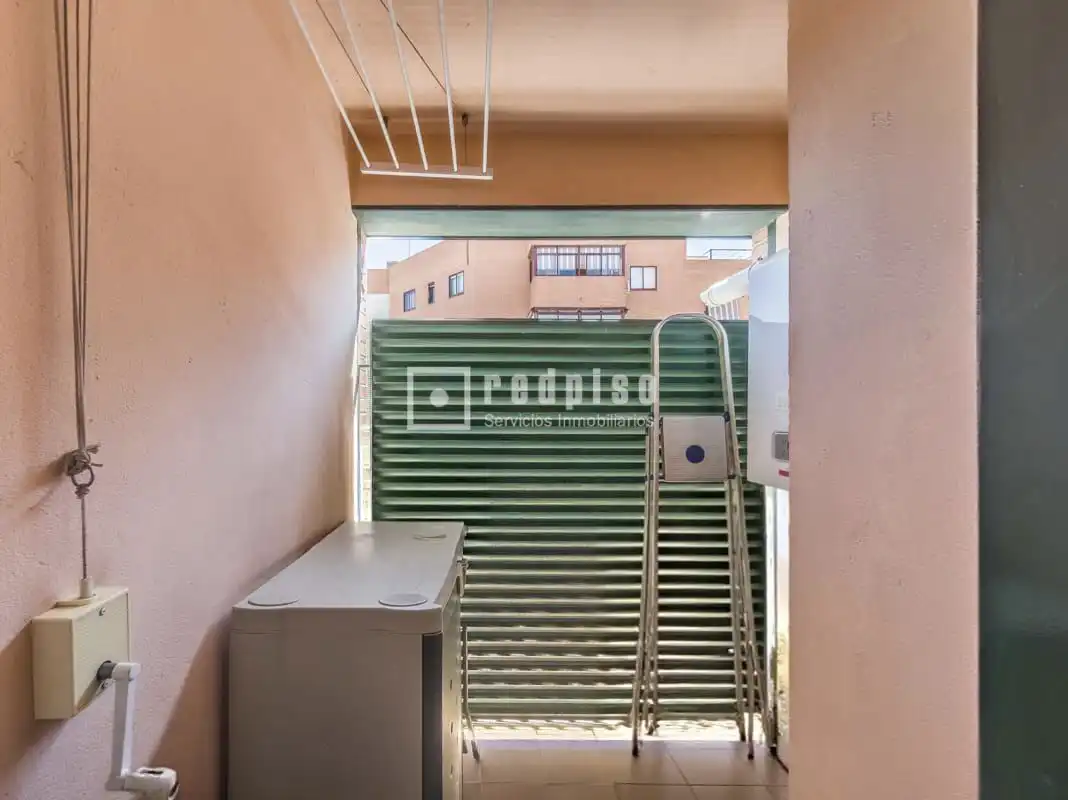 Terraza de Piso en venta en Alcorcón con Calefacción, Jardín privado y Trastero