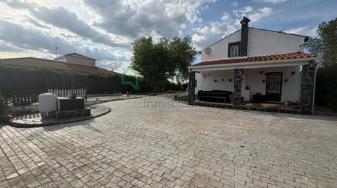 Foto 2 de Casa o chalet en venta en Dehesilla de Calamón - Campomanes, Badajoz Capital