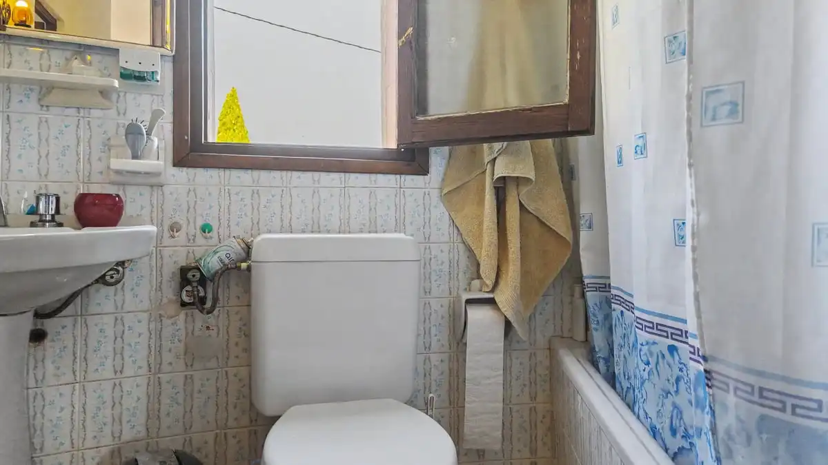 Badezimmer von Haus oder Chalet zum Verkauf in Dénia mit Heizung, Privatgarten und Terrasse