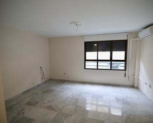Sala d'estar de Pis en venda en  Santa Cruz de Tenerife Capital amb Aire condicionat, Forn i Alarma