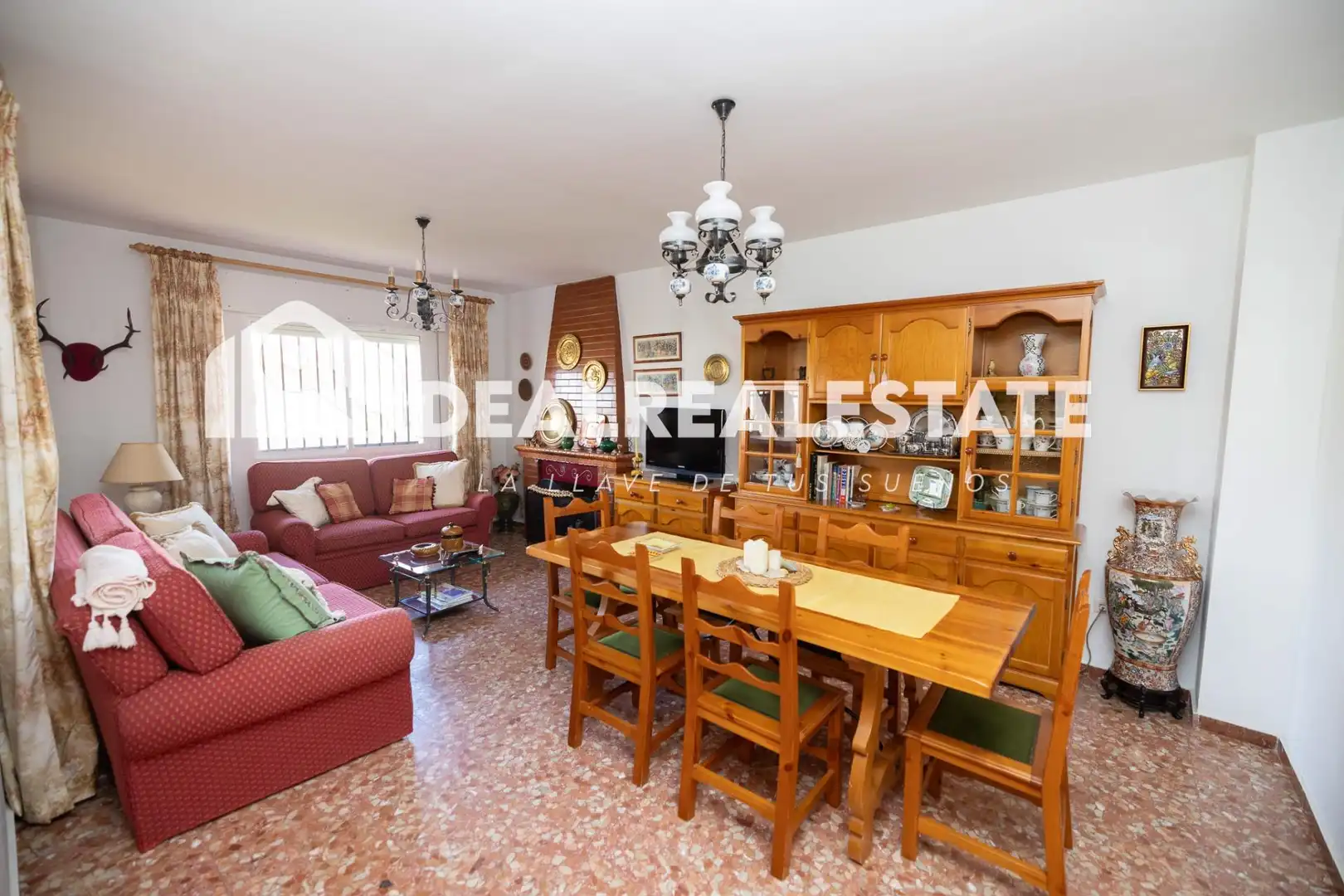Vista exterior de Casa o xalet en venda en Almonte amb Jardí privat, Terrassa i Moblat