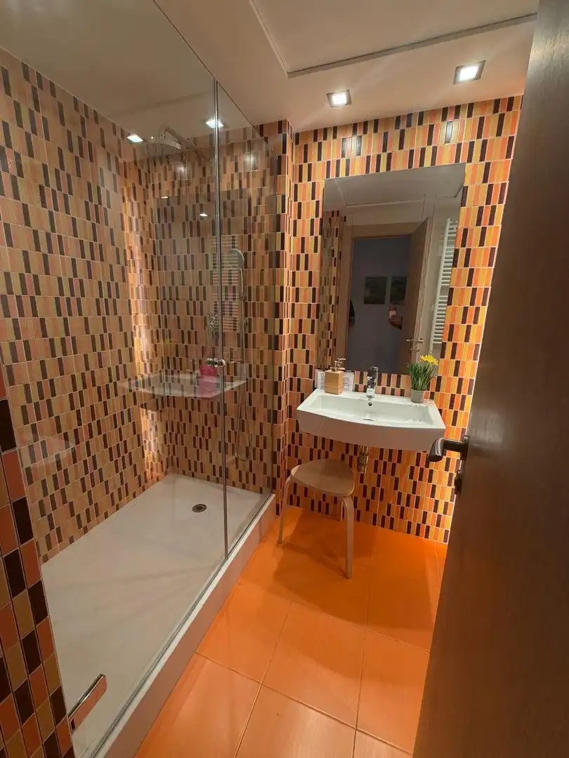 Baño de Piso en venta en Alfafar con Aire acondicionado, Terraza y Amueblado