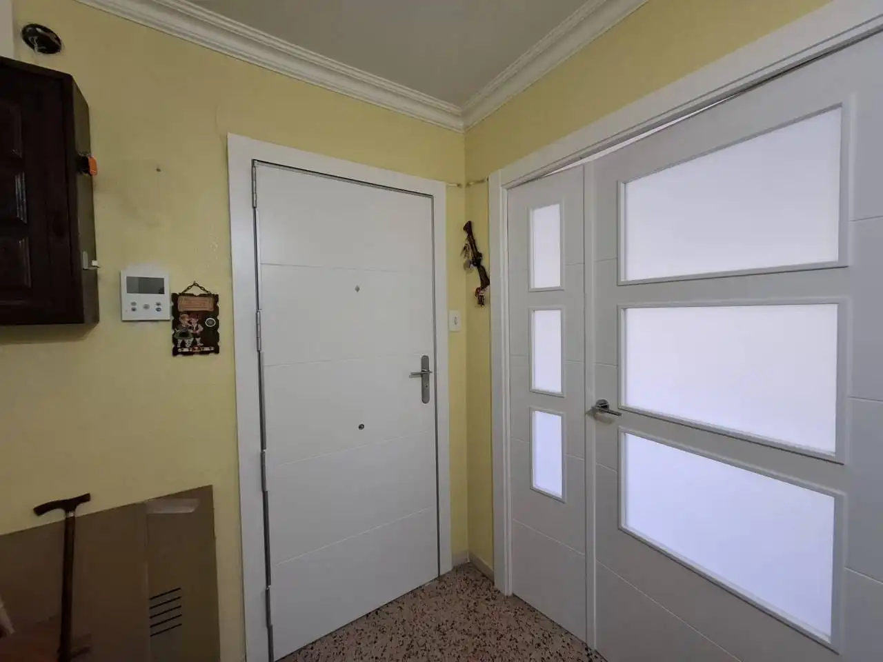 Wohnung zum Verkauf in Rubí mit Klimaanlage, Heizung und Balkon