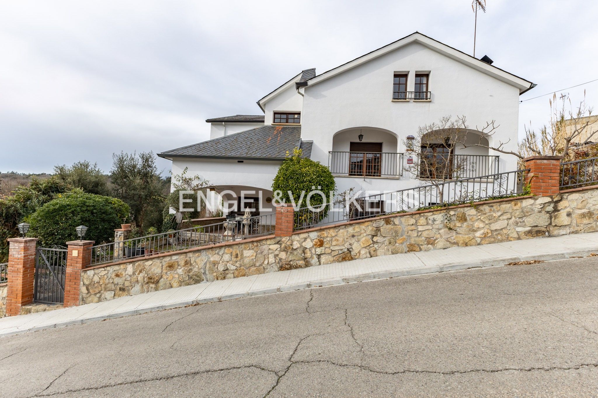 Vista exterior de Casa o xalet en venda en Maçanet de la Selva amb Calefacció, Jardí privat i Terrassa