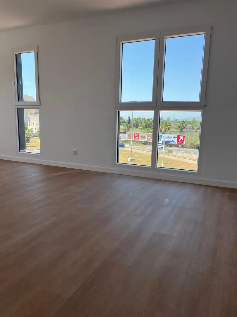 Schlafzimmer von Wohnung zum Verkauf in Castellón de la Plana / Castelló de la Plana mit Klimaanlage
