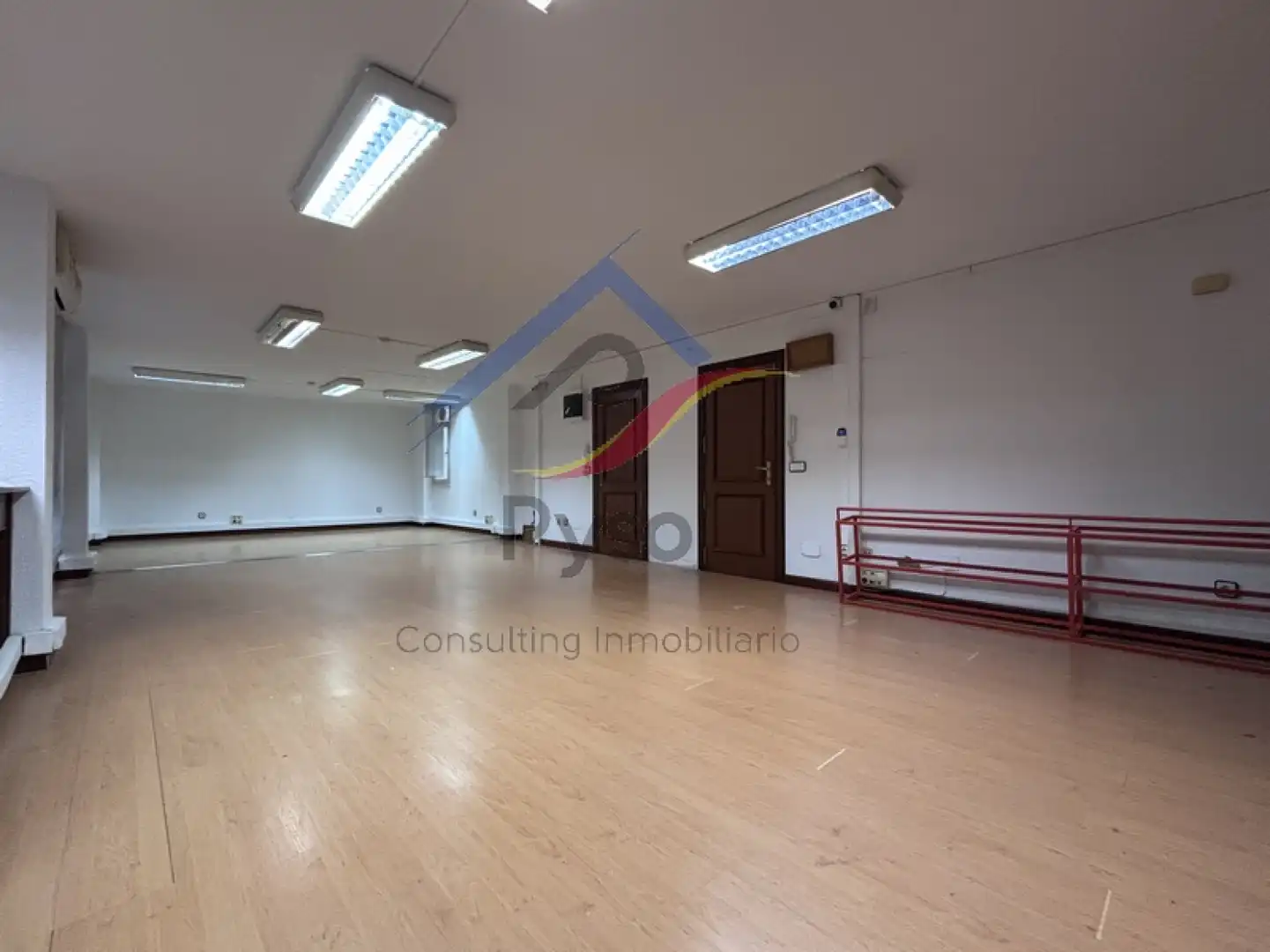 Office for rent in Santander  with Heating