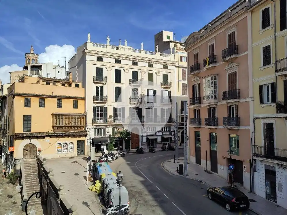 Vista exterior de Local en venta en  Palma de Mallorca con Aire acondicionado