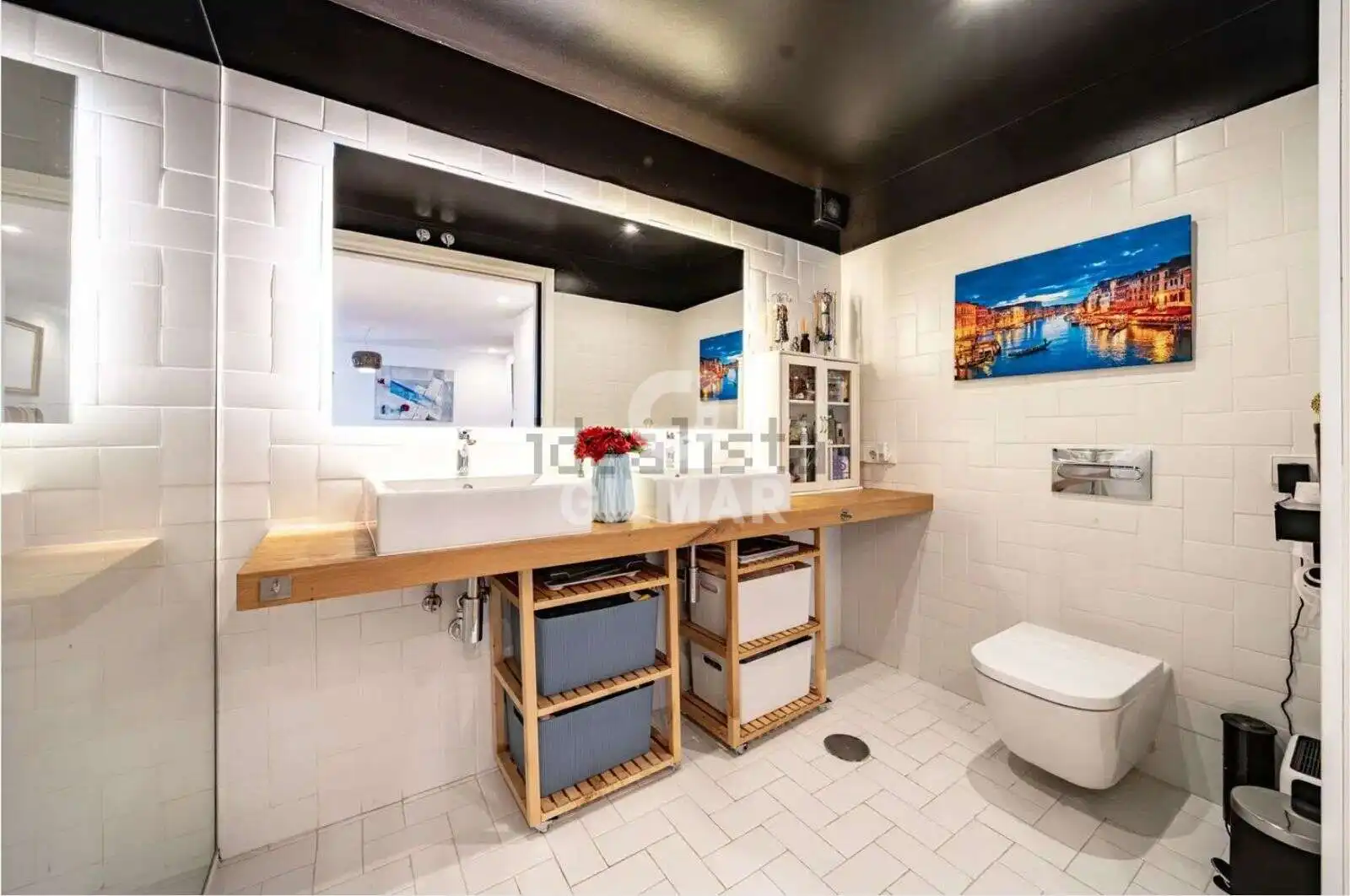 Bathroom of Office for sale in Madrid  with Heating