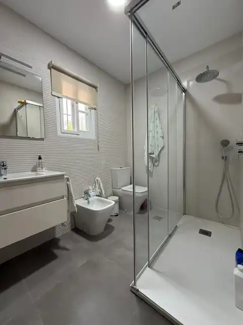 Bany de Casa o xalet en venda en Chiclana de la Frontera amb Aire condicionat, Terrassa i Moblat
