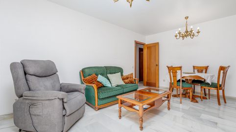 Foto 5 de Apartamento en venta en Ollerias, 20, Puerto Deportivo, Fuengirola