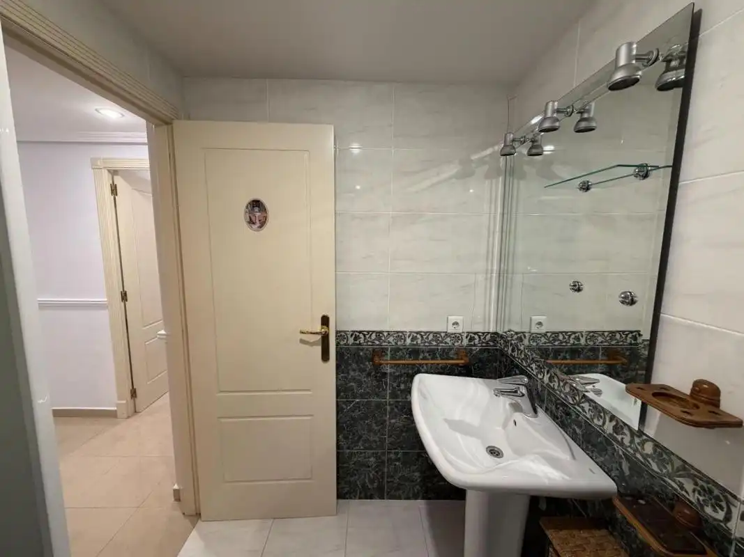 Wohnungen zum Verkauf in Alicante Golf