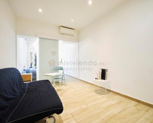 Living room of Planta baja to rent in  Madrid Capital  with Air Conditioner and Furnished