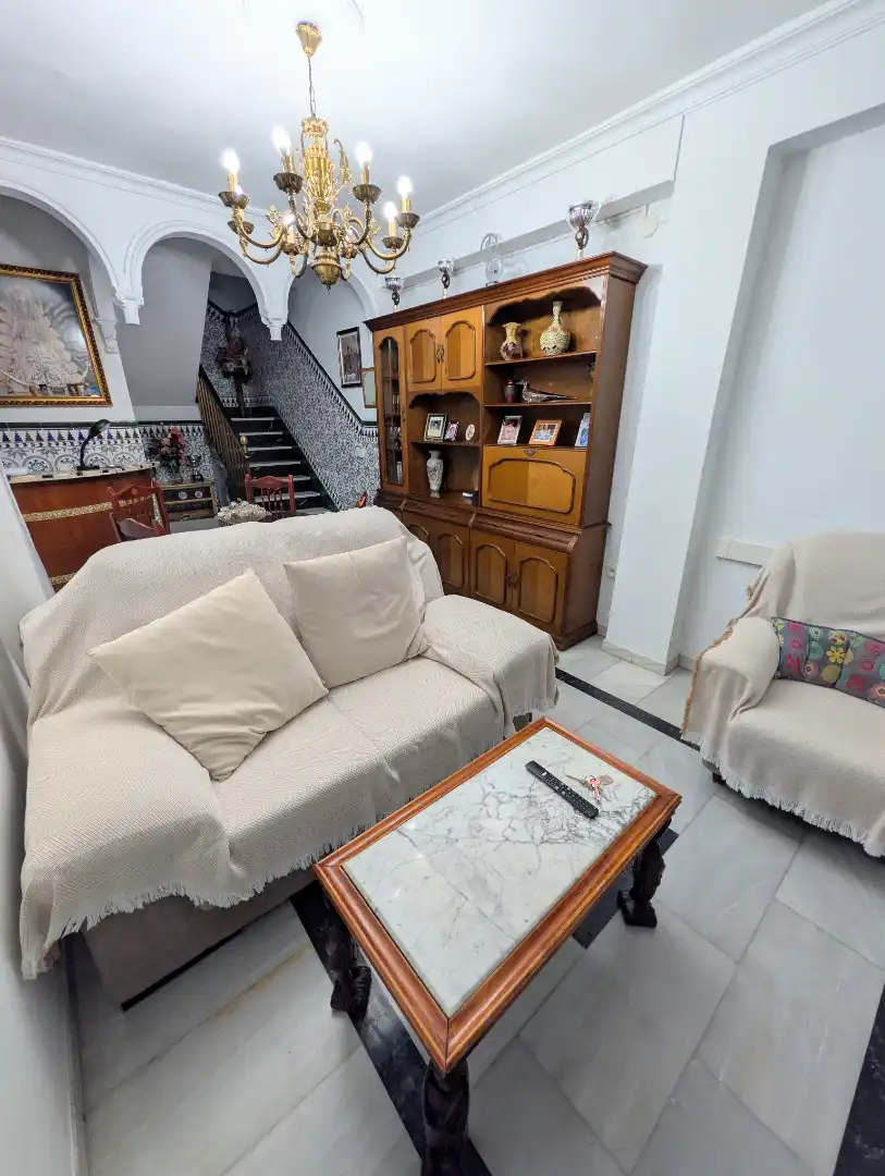 Sala d'estar de Casa o xalet en venda en Sevilla amb Terrassa i Traster