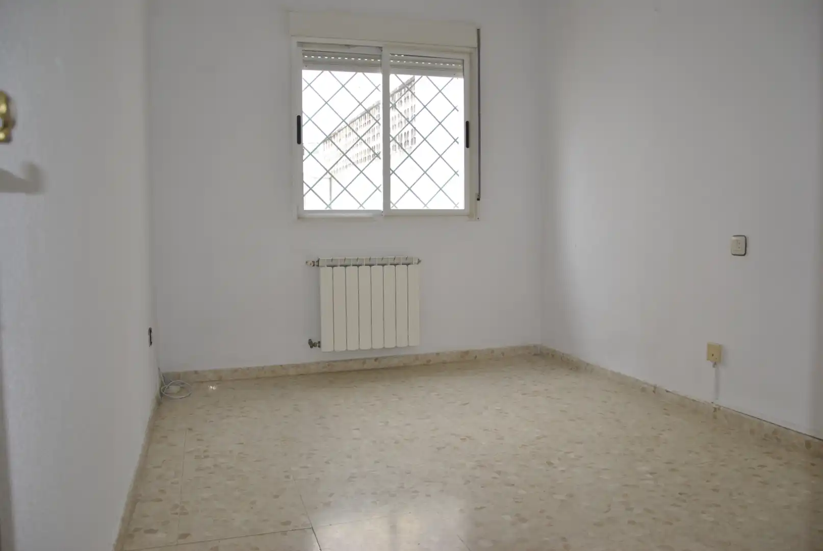 Habitación de Casa adosada en venta en Plasencia con Aire acondicionado, Calefacción y Terraza