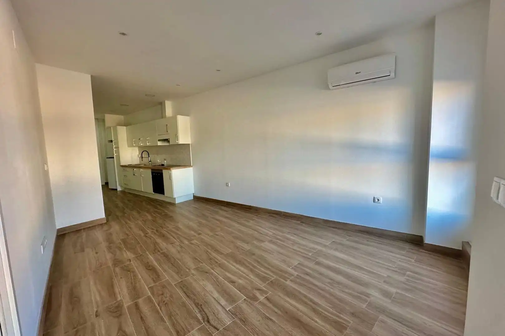 Apartament amb terrassa en venda a Centro, imagen 25