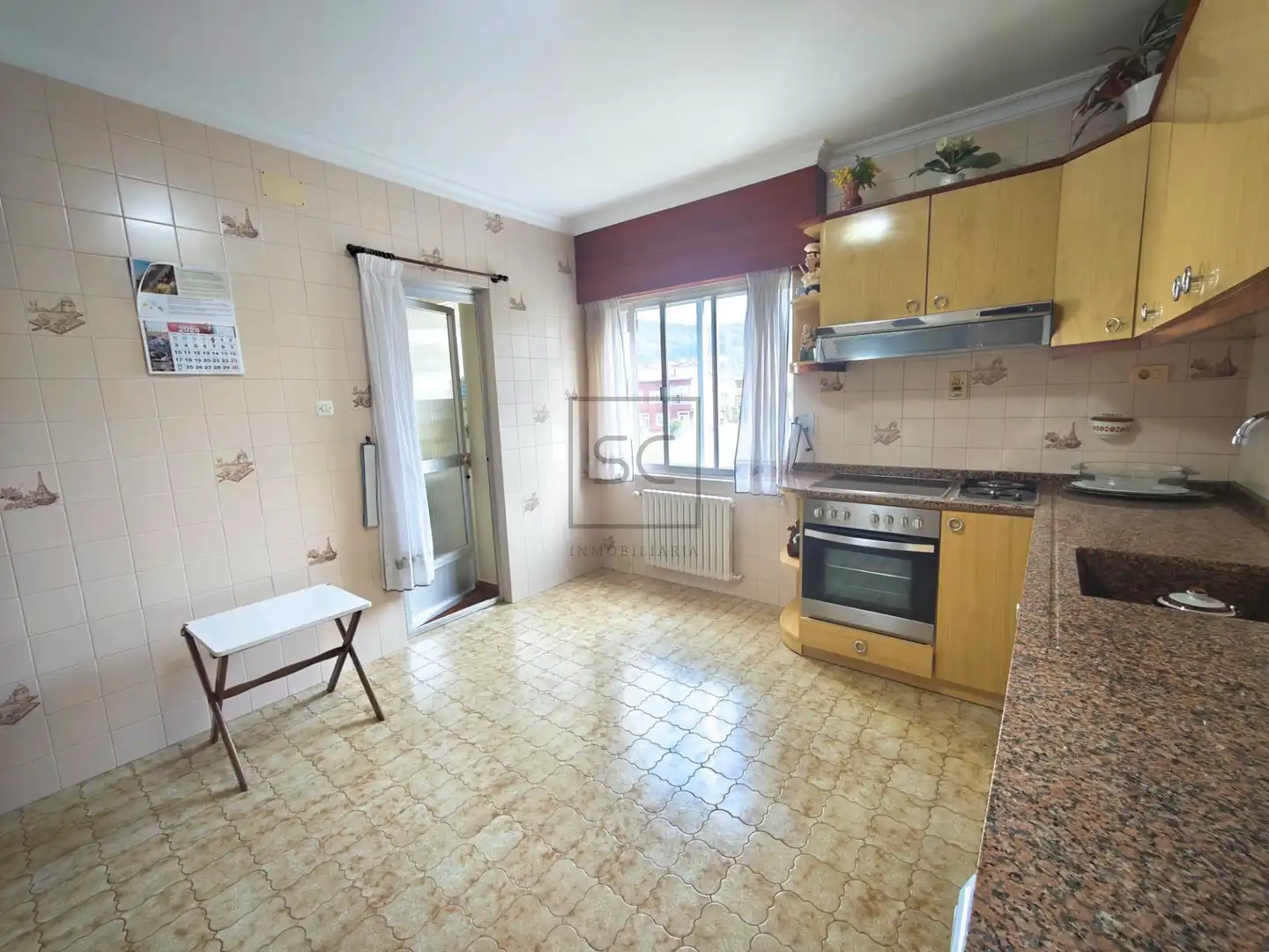 Cocina de Piso en venta en Cedeira con Calefacción