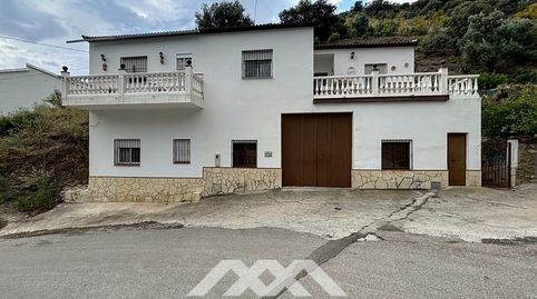 Se vende Un lugar para sentirse en casa  Casa independiente con piscina y mucho espacio para vivir en Viñuela, imatge 2