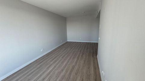 Photo 3 of Flat for rent in Calle Calle de Dulce Chacón, 25, Virgen del Cortijo - Manoteras, Madrid Capital