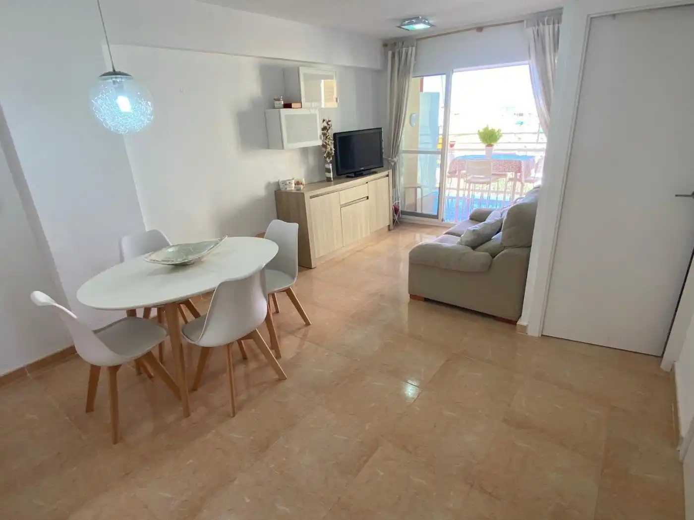 Flat with terrace to rent in Platja de la Pobla de Farnals, imagen 3