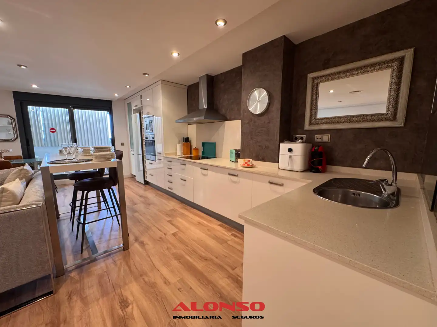 Kitchen of Attic for sale in Vinaròs  with Air Conditioner, Heating and Parquet flooring