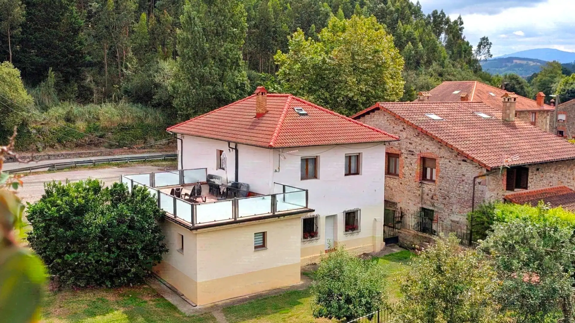 Exterior view of Houses for sale in Piélagos  with Heating, Terrace and Balcony