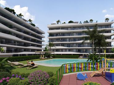 Ático con piscina en venta en Santa Pola ciudad