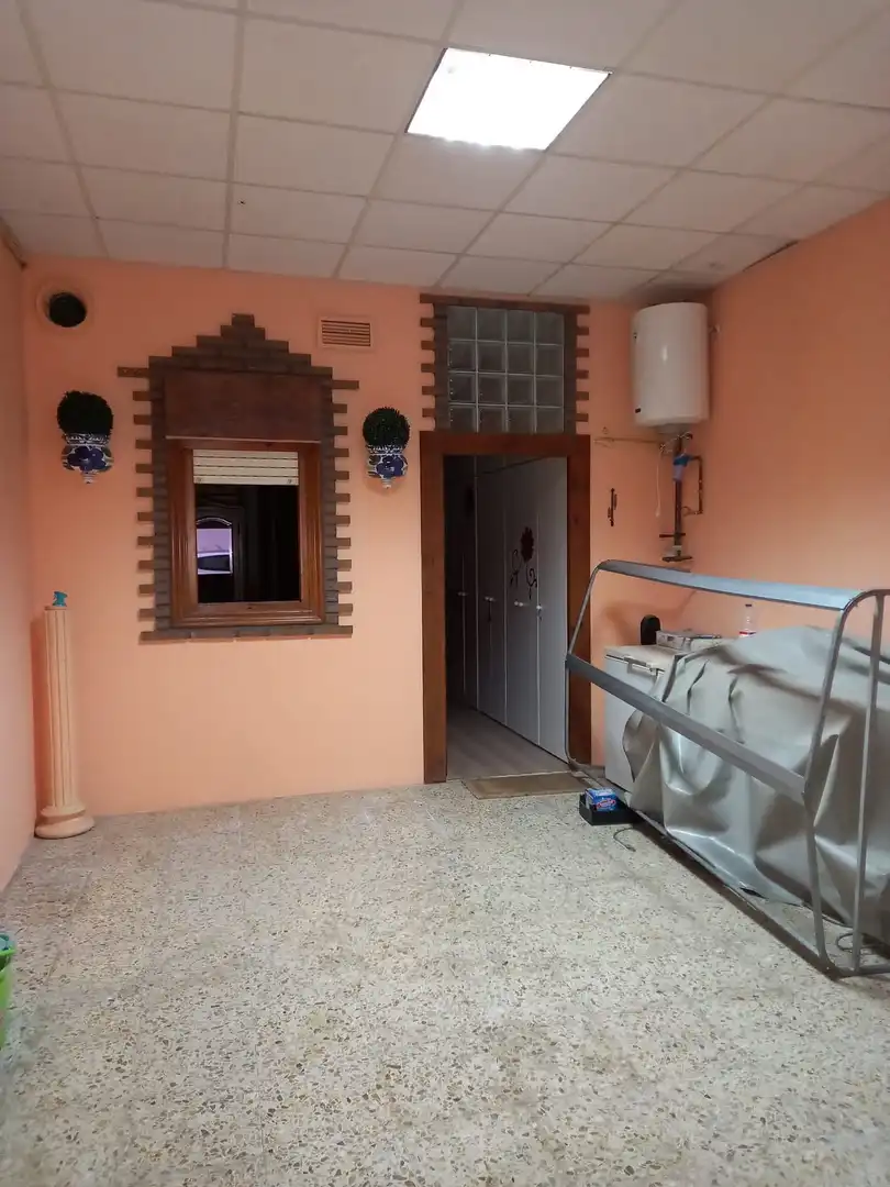 Local en venta en San Adrián
