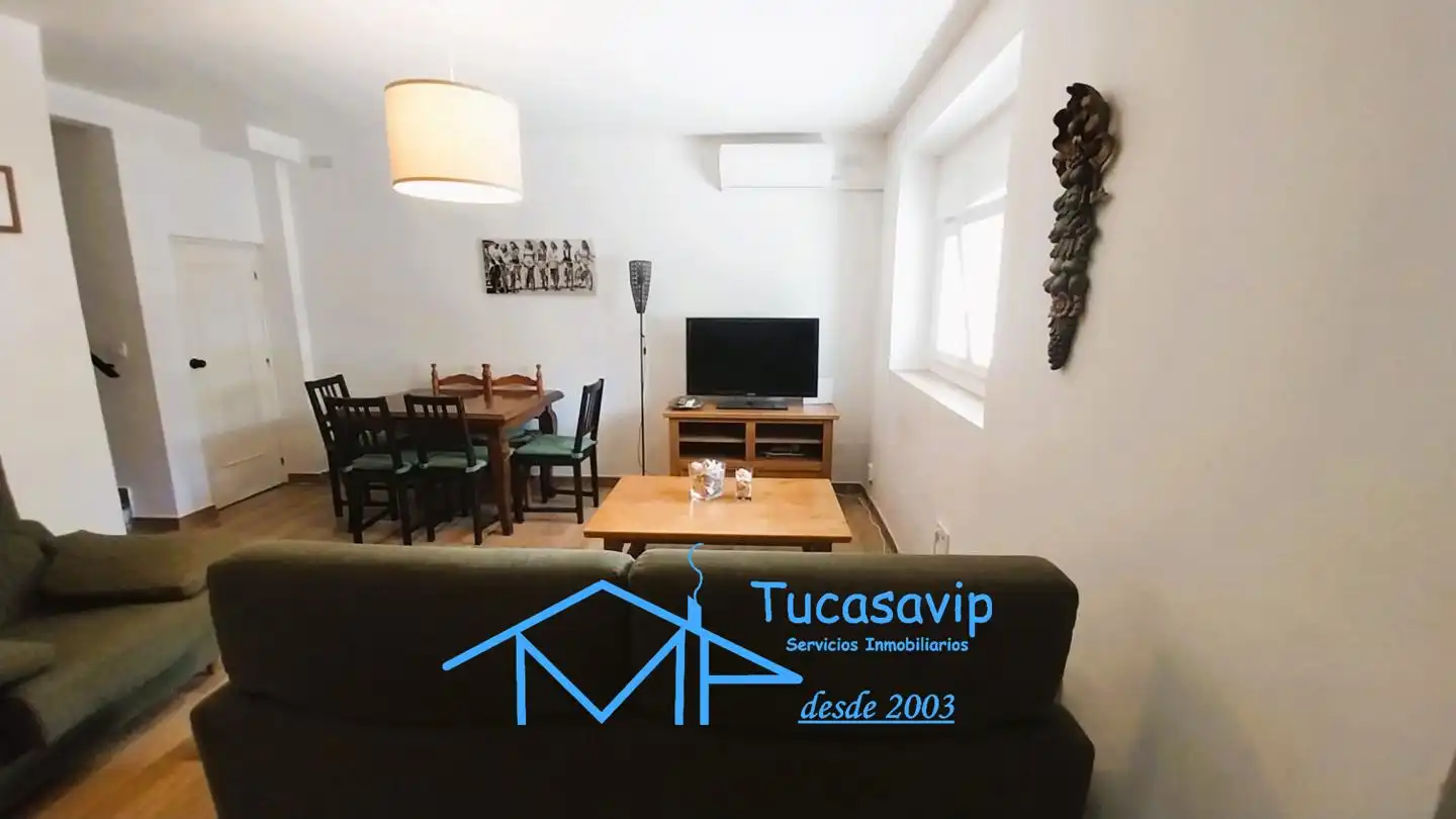 Sala d'estar de Casa o xalet en venda en Sotillo de la Adrada amb Terrassa