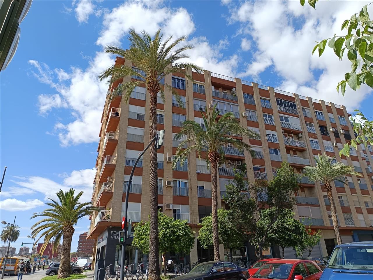 Vista exterior de Garatge en venda en  Valencia Capital