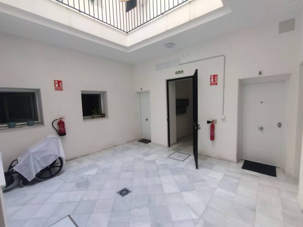 Apartament de lloguer en  Cádiz Capital amb Aire condicionat i Moblat