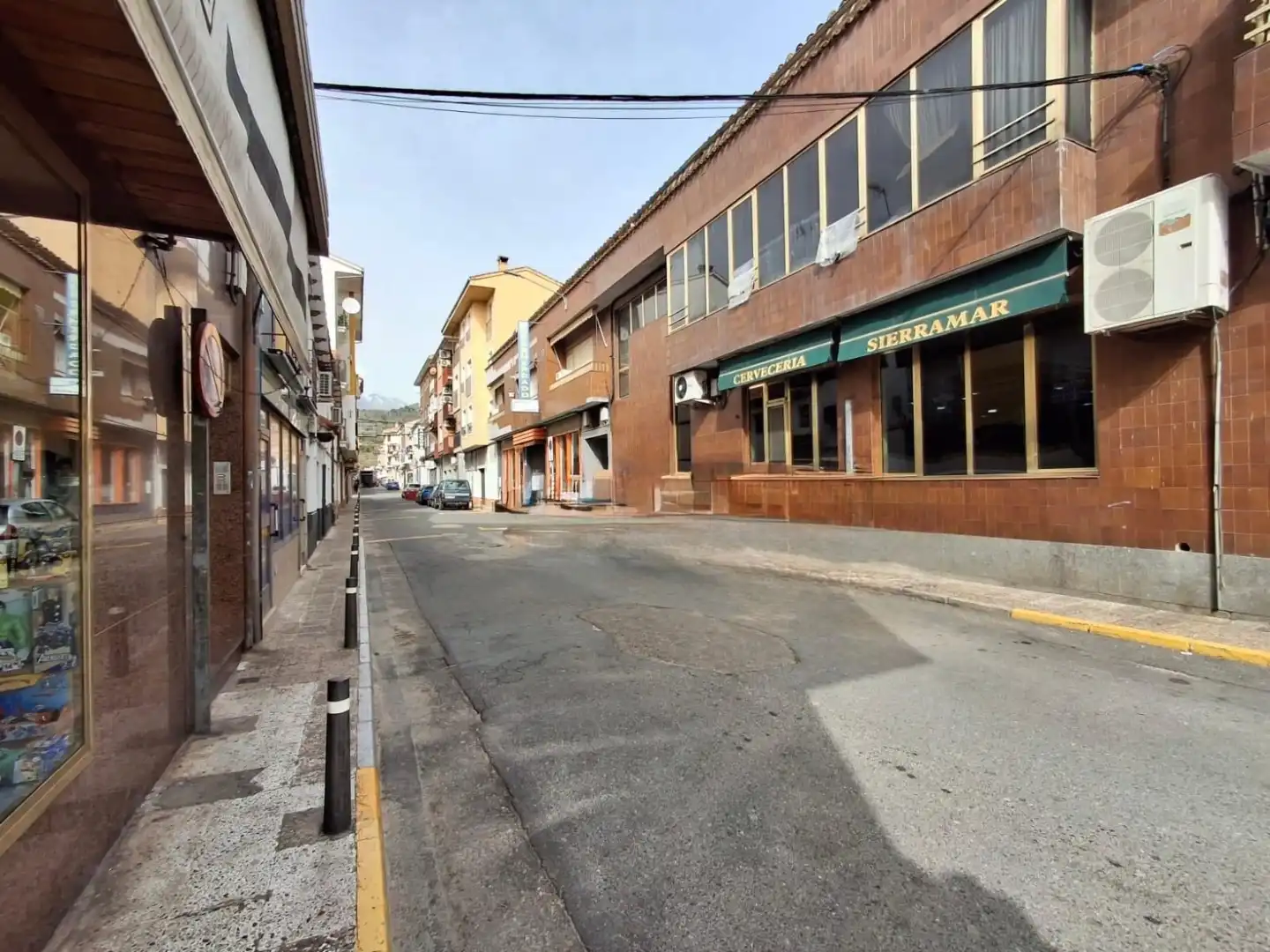 Vista exterior de Local en venta en Candeleda con Aire acondicionado