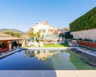 Piscina de Casa o xalet en venda en Cànoves I Samalús amb Calefacció, Jardí privat i Terrassa