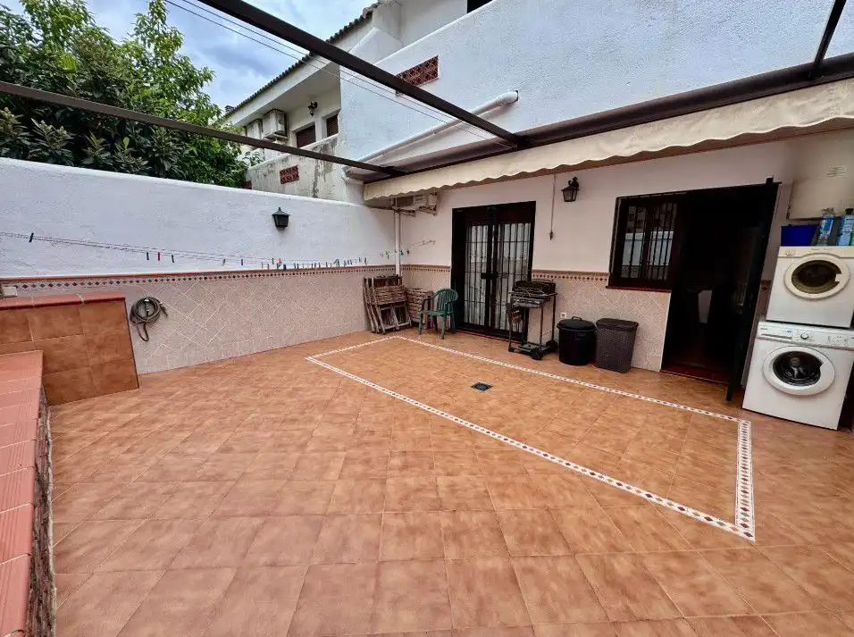 Terrassa de Casa o xalet en venda en Benalmádena amb Aire condicionat, Calefacció i Jardí privat