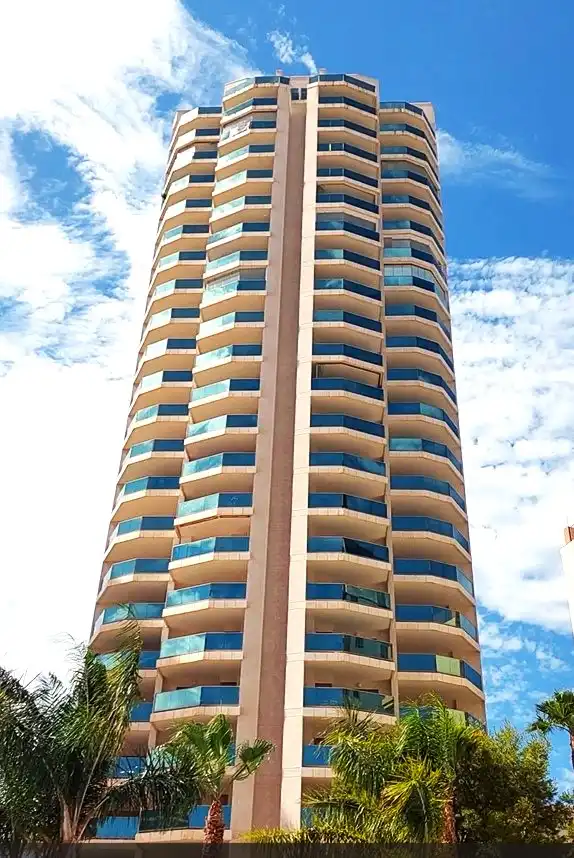 Vista exterior de Apartament en venda en Calpe / Calp amb Aire condicionat, Calefacció i Terrassa