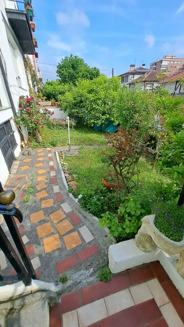 Casa o xalet en venda en Bilbao  amb Calefacció, Jardí privat i Terrassa