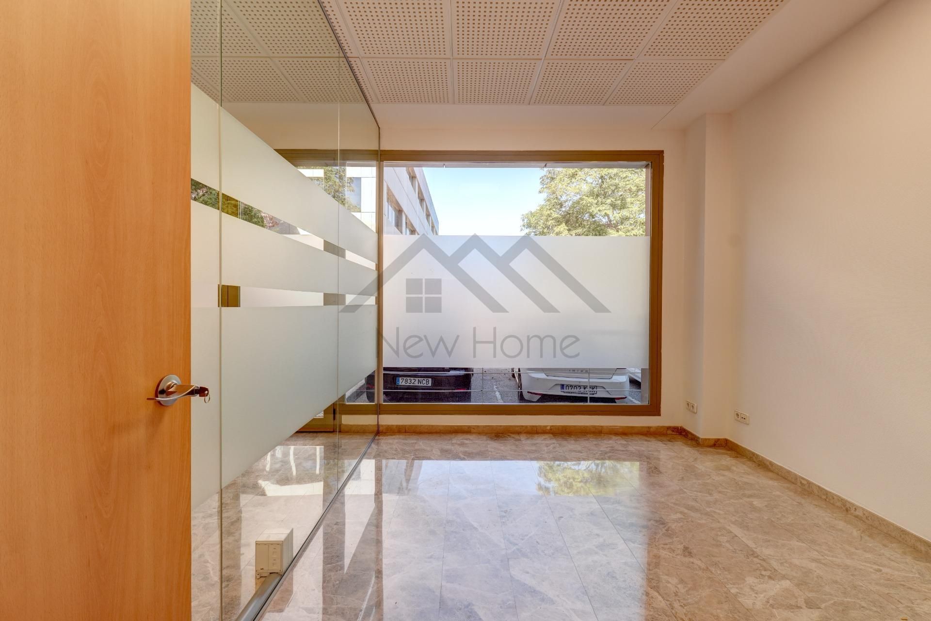 Oficina de lloguer en Paterna