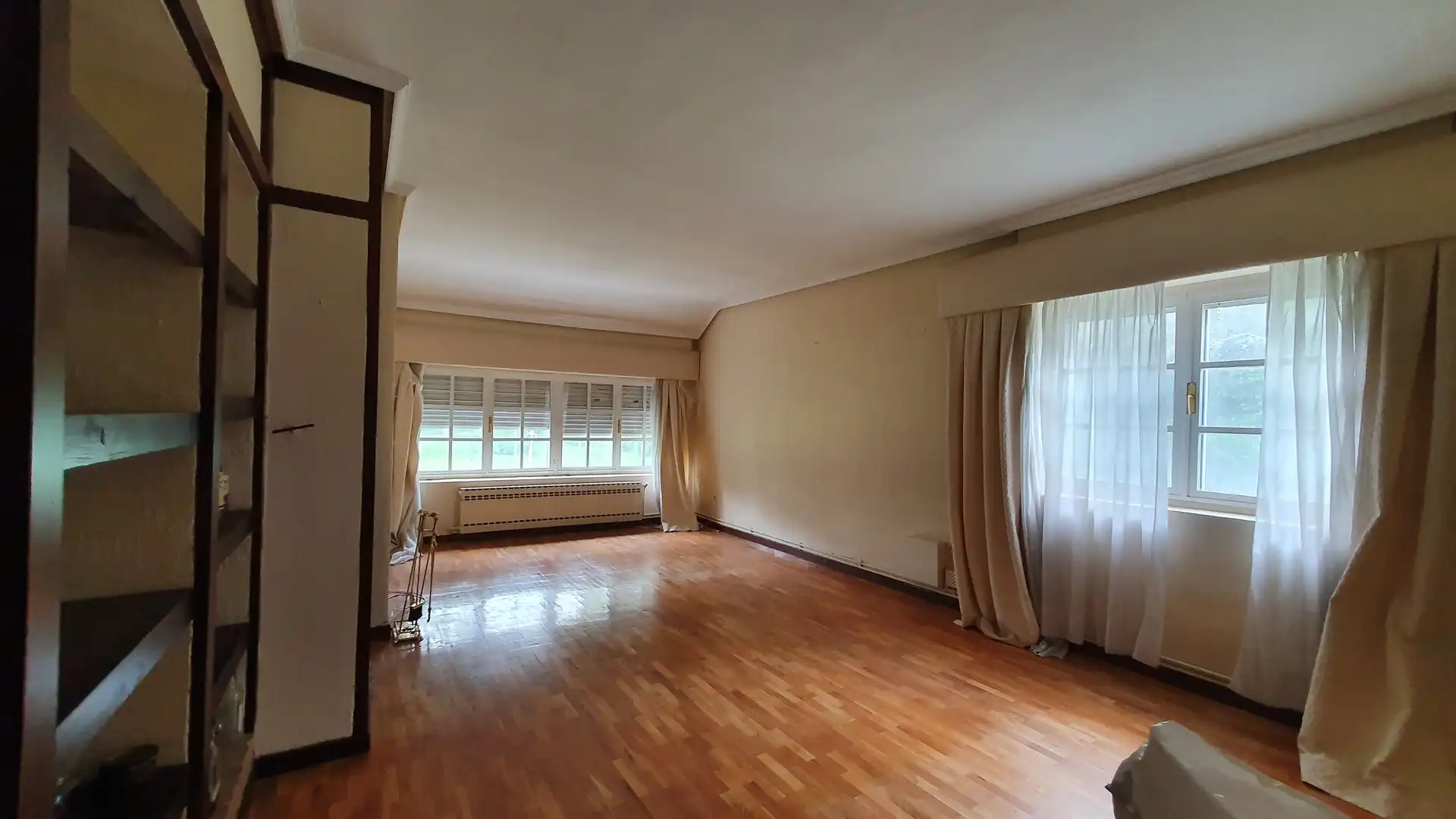 Sala d'estar de Casa o xalet en venda en Palencia amb Calefacció, Terrassa i Traster