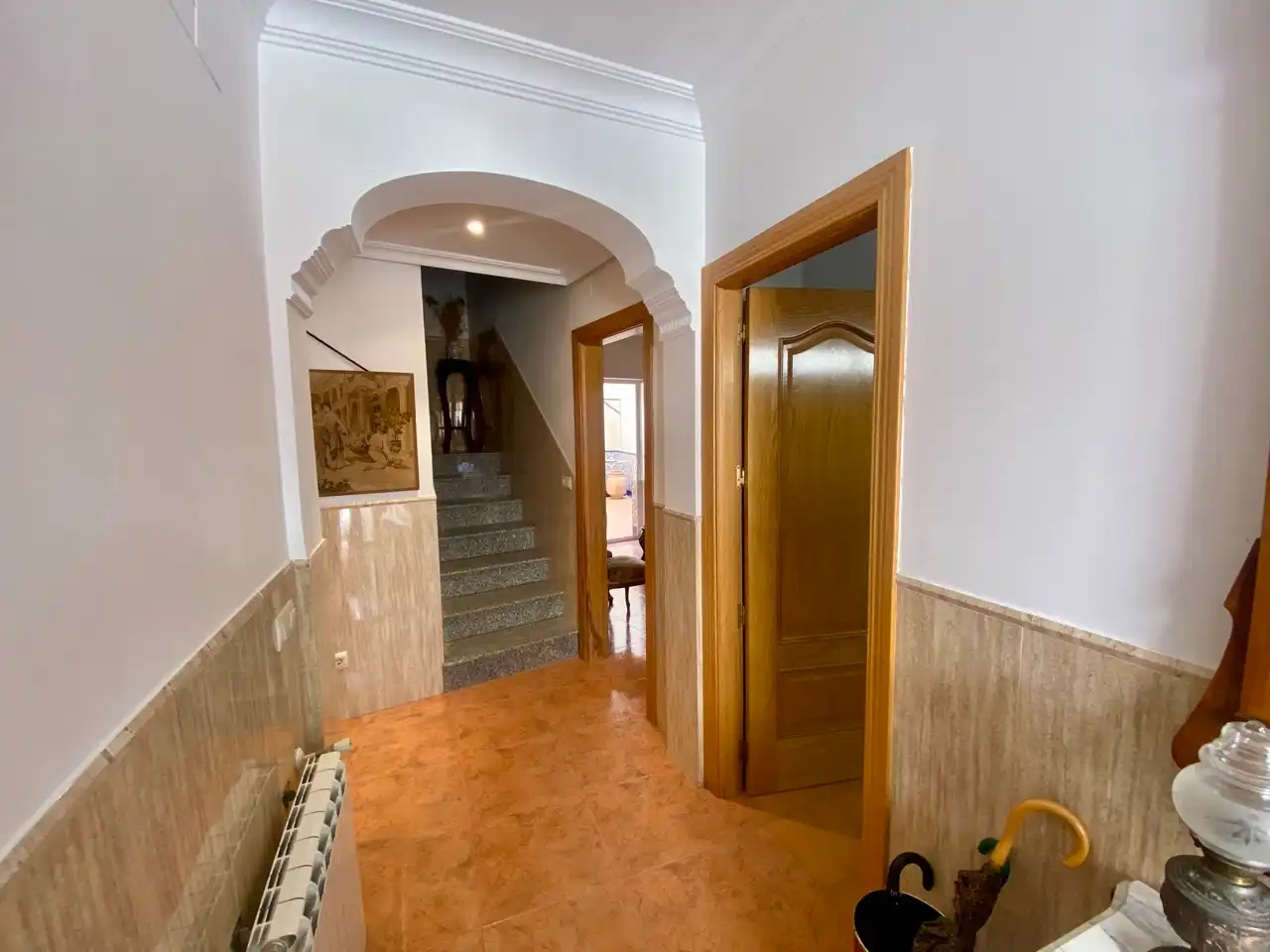 Casa adosada en venda en Calzada de Calatrava amb Aire condicionat, Terrassa i Moblat
