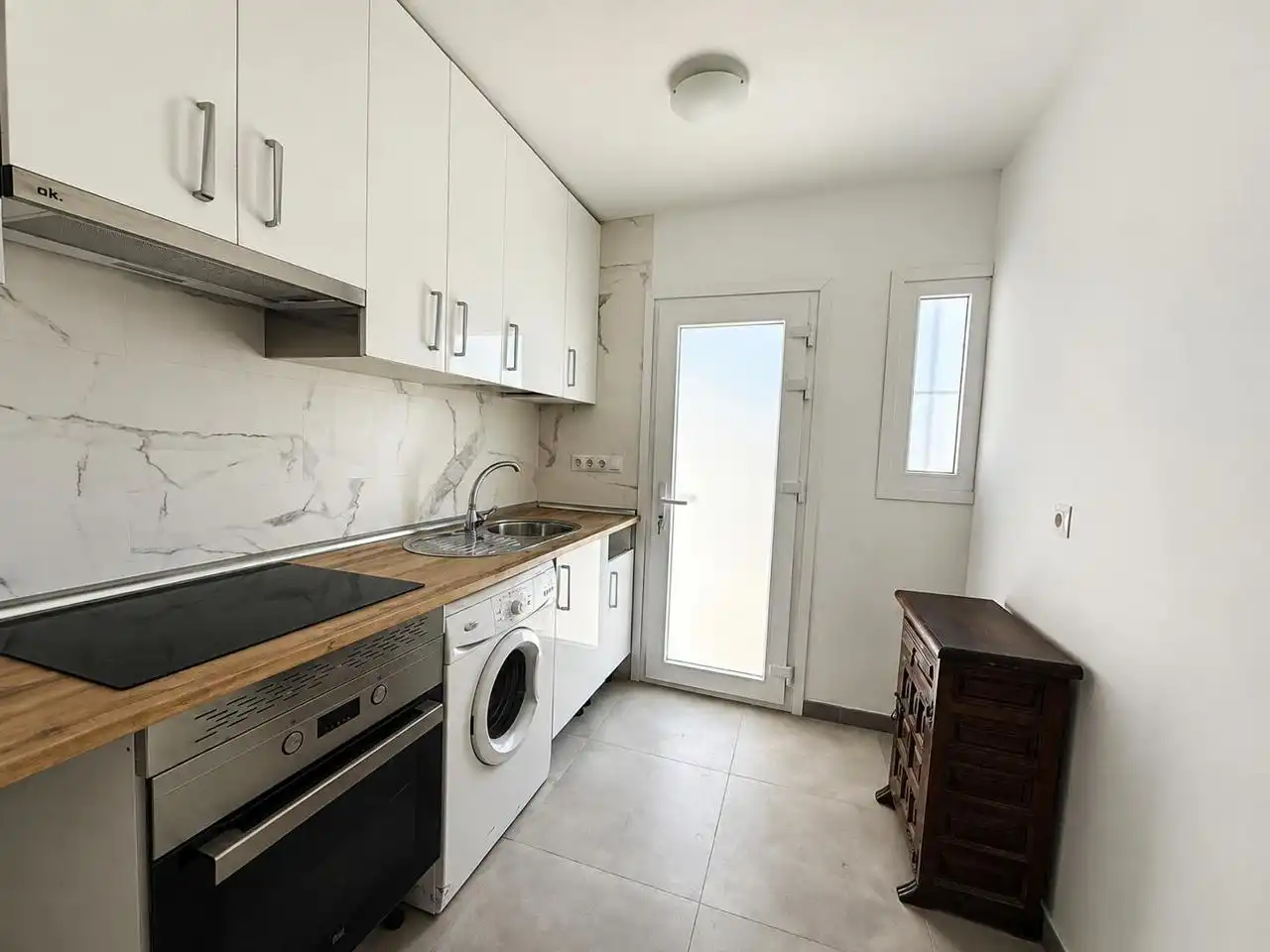 Cocina de Planta baja para compartir en Madrid con Aire acondicionado y Amueblado