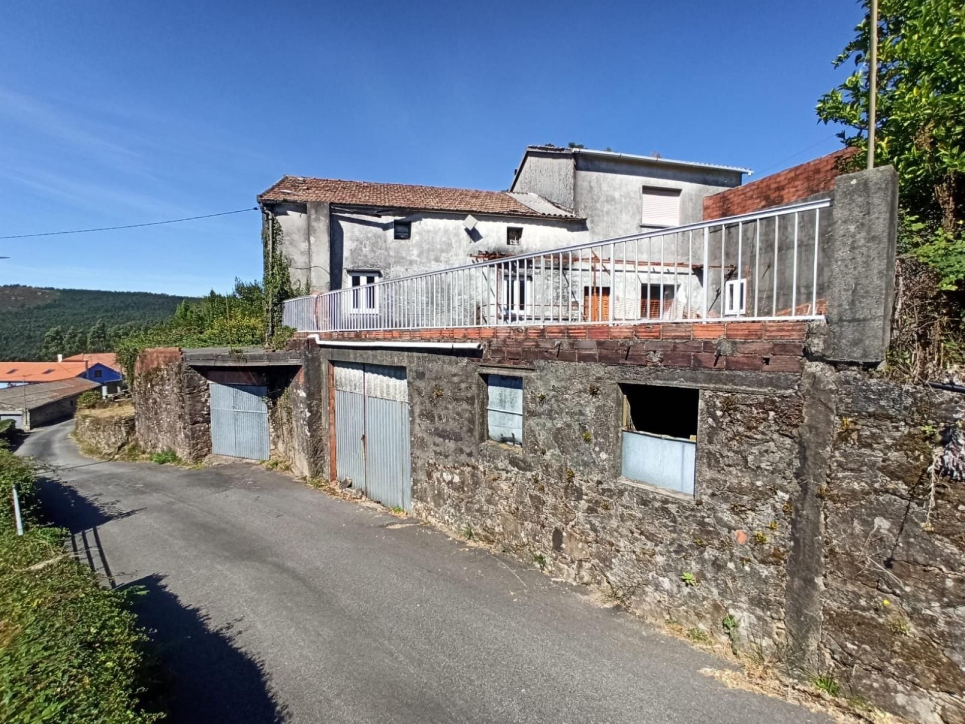 Vista exterior de Finca rústica en venda en Rianxo amb Terrassa