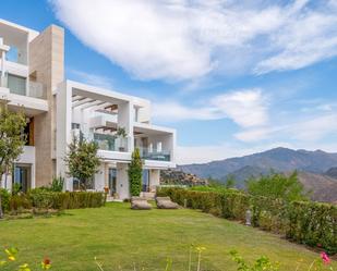 Vista exterior de Planta baixa en venda en Ojén amb Aire condicionat, Jardí privat i Terrassa