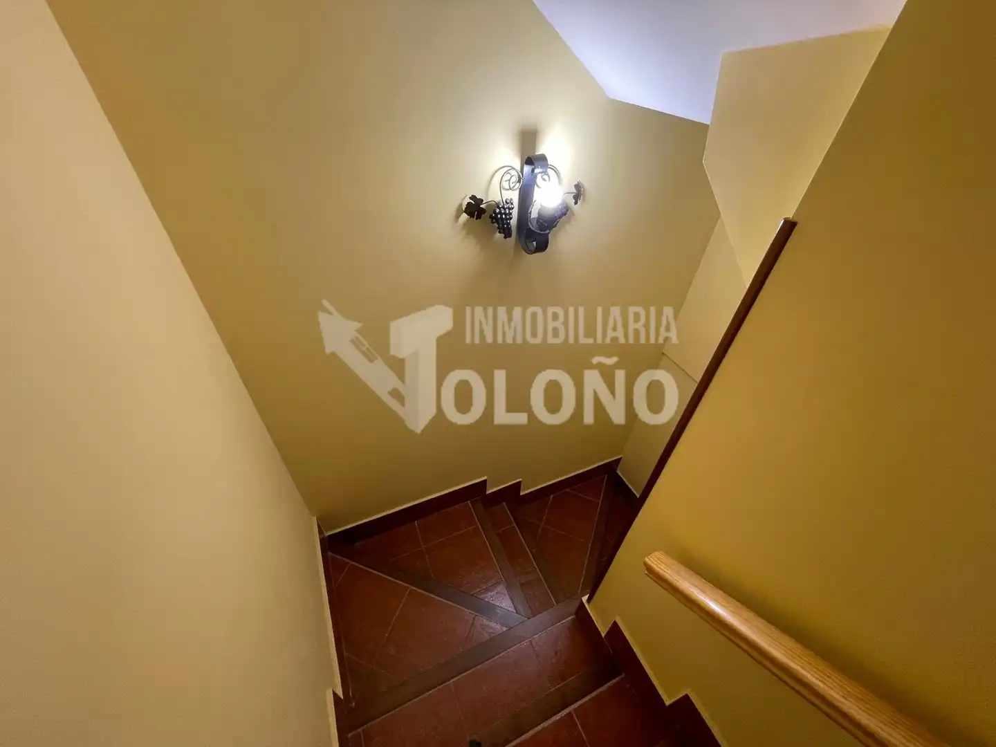 Casa o chalet en venta en Alesanco con Calefacción, Jardín privado y Parquet