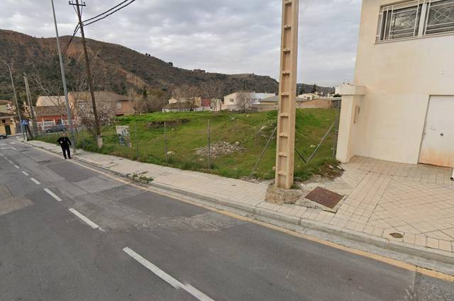 Terreno residencial en Venta en Calle de las Acacias en Angustias - Chana - Encina