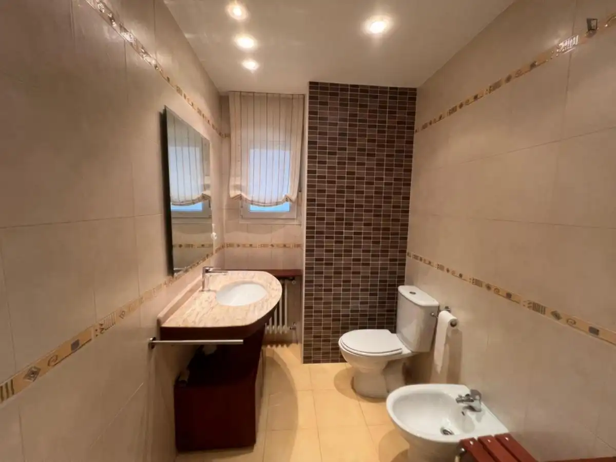 Habitación en Los Vadillos - R. Sanitaria - Pozanos