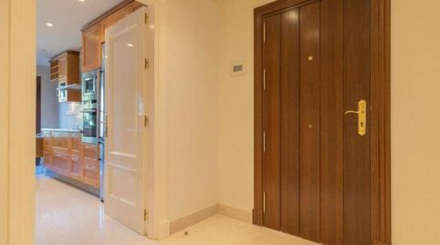 Foto 5 de Apartamento de alquiler en Nueva Andalucía centro, Marbella