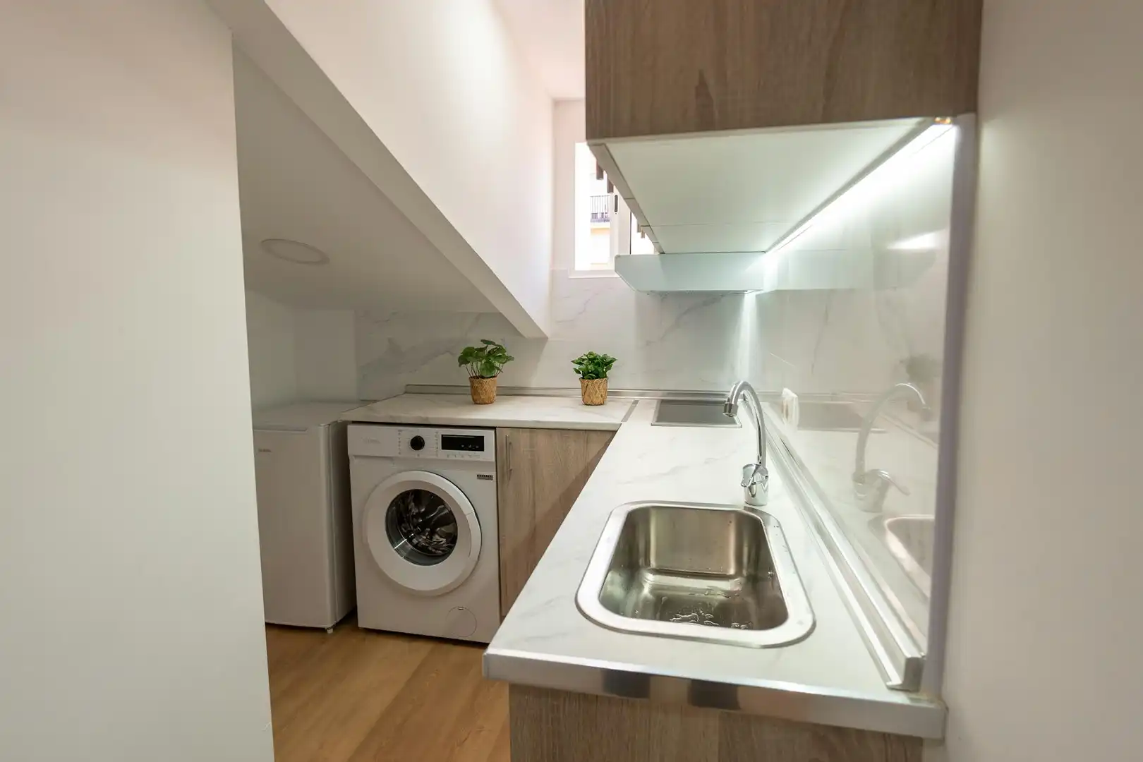 Cocina de Piso de alquiler en Madrid con Aire acondicionado, Calefacción y Jardín privado