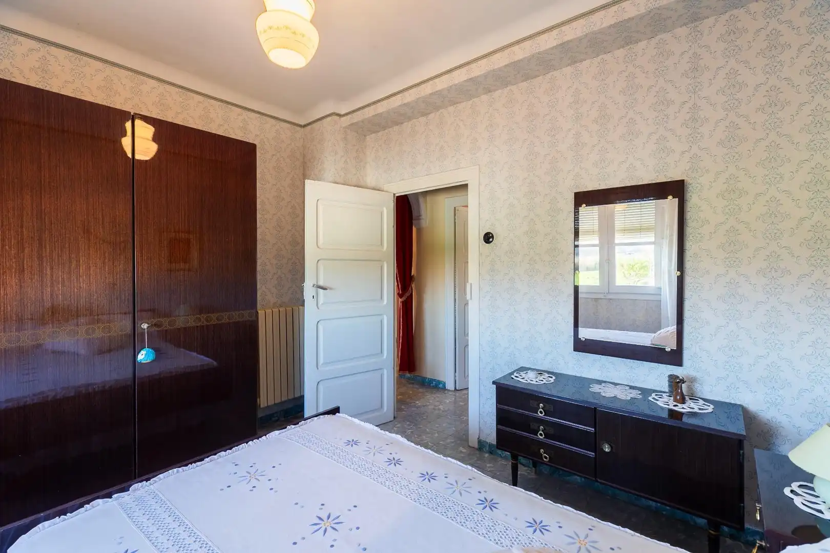 Habitación de Finca rústica en venta en Huesca con Calefacción, Jardín privado y Terraza
