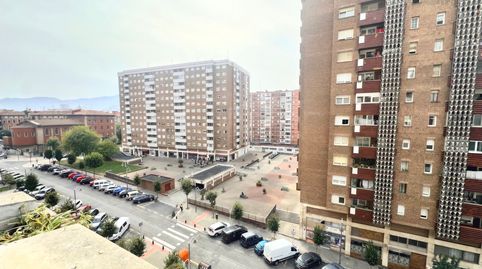 Foto 3 de Piso en venta en Celestino María del Arenal Plaza, 2, Ibarrekolanda, Bilbao
