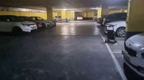Foto 2 von Garage zur Miete in Avinguda D'amado Granell Mesado, 2, Mont-Olivet, Valencia Capital